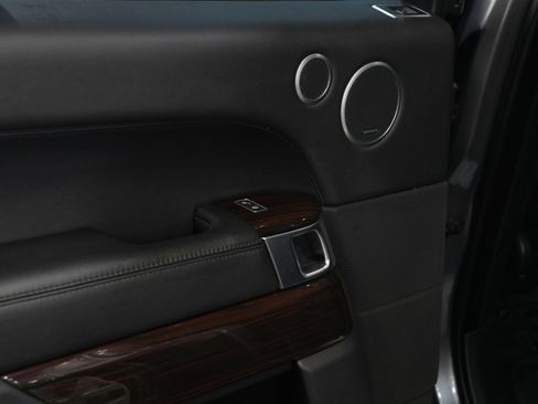 Used 2016 Land Rover Range Rover image 26