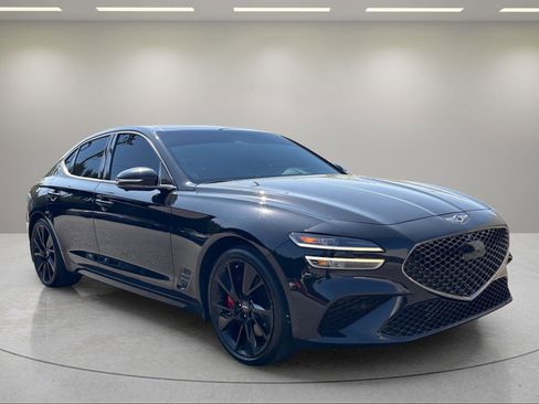 Used 2023 Genesis G70 3.3T w/ Sport Prestige Package RWD image 7