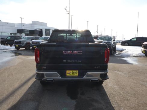 Certified 2022 GMC Sierra 1500 SLT w/ SLT Premium Plus Package image 6