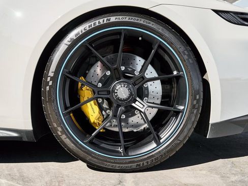 Used 2024 Porsche 911 GT3 RWD image 21