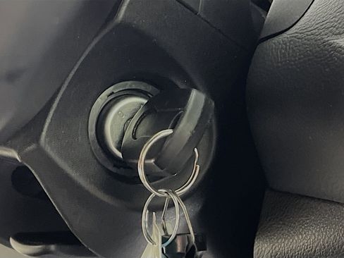 Used 2014 Ford Focus SE w/ Equipment Group 201A image 23