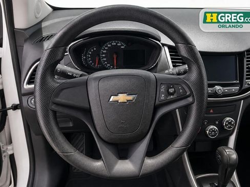 Used 2019 Chevrolet Trax LS FWD image 11