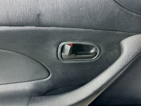 Used 2001 MAZDA MX-5 Miata image 21