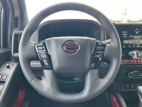New 2026 Nissan Frontier Pro-X w/ Pro-X Convenience Package image 8