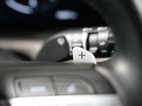 Used 2025 Hyundai Tucson Limited image 15