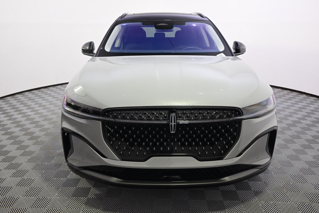 New 2026 Lincoln Nautilus Reserve w/ Jet Appearance Package AWD/4WD image 10