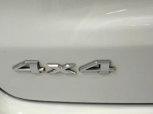 Used 2025 Jeep Compass Limited AWD/4WD image 14