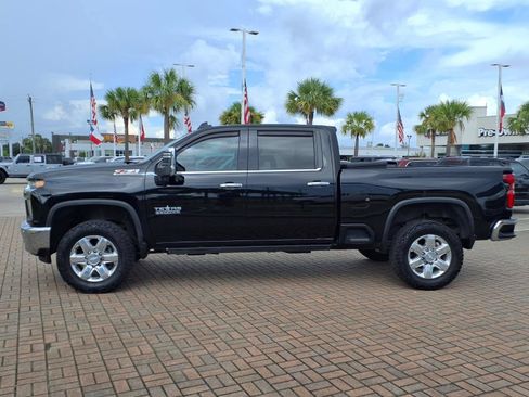 Used 2020 Chevrolet Silverado 2500 LTZ w/ LTZ Texas Edition AWD/4WD image 9