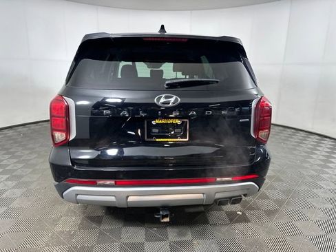 Used 2023 Hyundai Palisade SE image 4