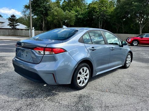 Used 2024 Toyota Corolla LE FWD image 5