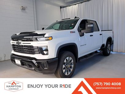 Used 2025 Chevrolet Silverado 2500 Custom w/ Custom Convenience Package