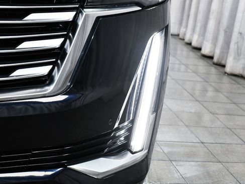 Used 2022 Cadillac Escalade Premium Luxury Platinum AWD/4WD image 79