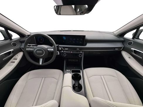 New 2026 Hyundai Sonata SEL FWD image 13