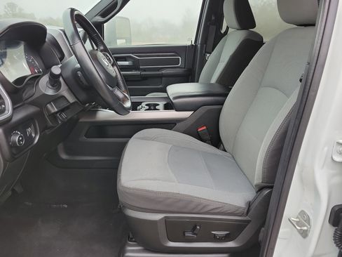 Used 2024 RAM 2500 Big Horn w/ Off Road Package image 14