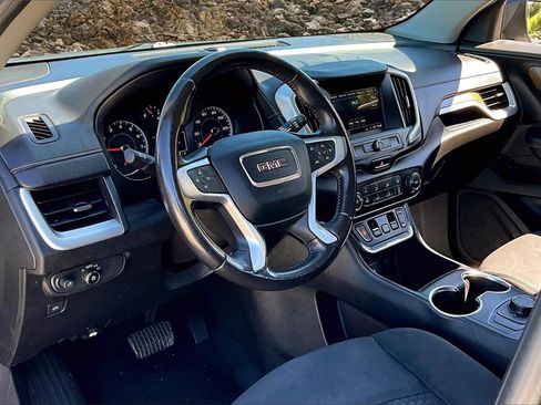 Used 2018 GMC Terrain SLE image 13