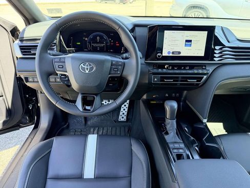 Certified 2025 Toyota Camry SE FWD image 2