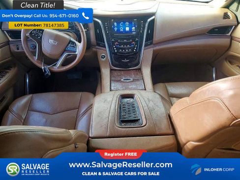 Used 2015 Cadillac Escalade ESV Luxury image 11