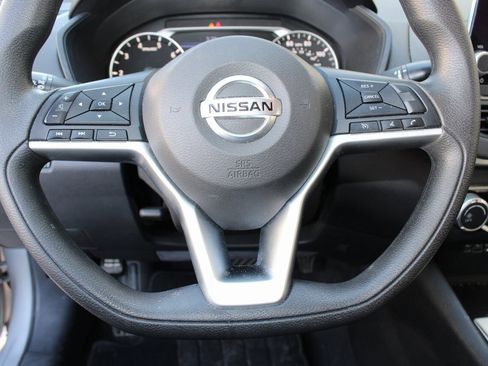 Used 2021 Nissan Altima 2.5 SV image 11