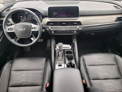 Certified 2022 Kia Telluride SX w/ SX Prestige Package AWD/4WD image 19