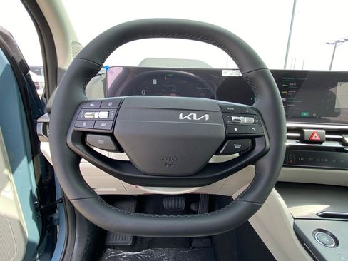 New 2026 Kia Sportage SX Prestige AWD/4WD image 17