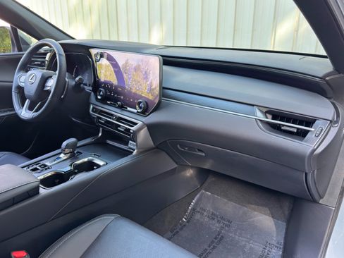 Used 2023 Lexus RX 350 Premium Plus w/ Cold Area Package FWD image 15