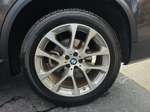 Used 2023 BMW X5 sDrive40i w/ Premium Package image 12