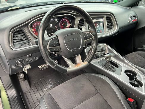 Used 2018 Dodge Challenger SRT Hellcat image 16