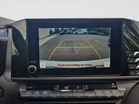 Used 2025 Toyota Camry LE FWD image 26