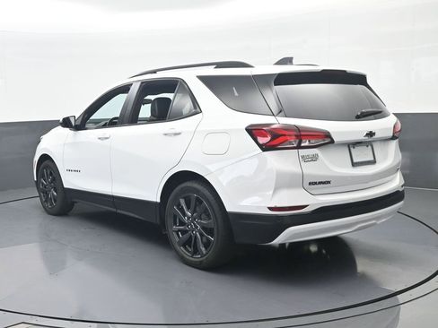 Used 2024 Chevrolet Equinox RS w/ RS Leather Package image 4