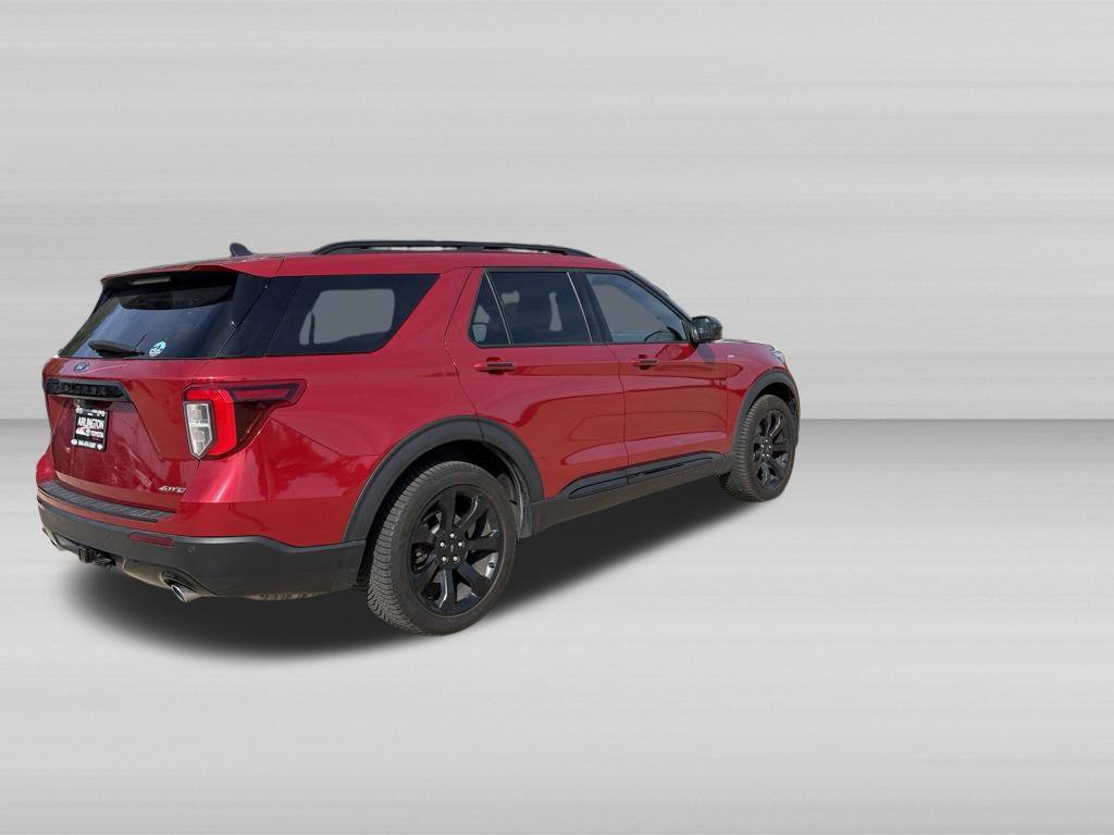 Used 2022 Ford Explorer ST-Line w/ Class IV Trailer Tow Package AWD/4WD image 3