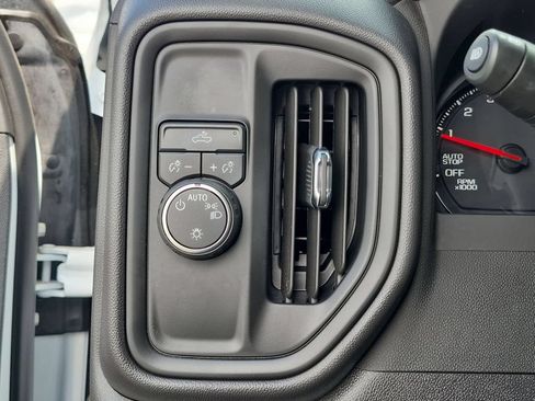 Certified 2025 Chevrolet Silverado 1500 Custom w/ LPO, Dark Essentials Package RWD image 16