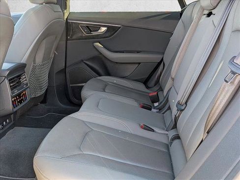 Used 2019 Audi Q8 Premium Plus image 14