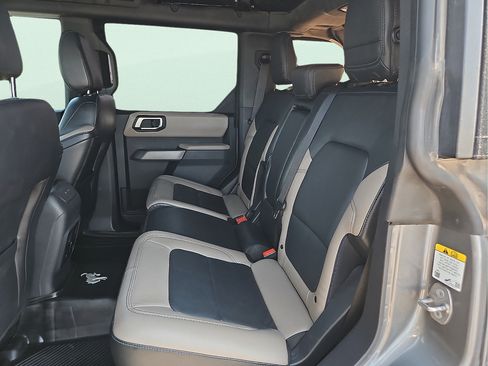 Used 2022 Ford Bronco Wildtrak AWD/4WD image 10