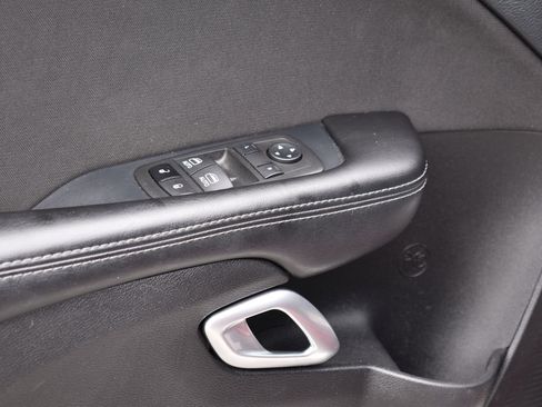 Used 2021 Dodge Challenger R/T image 14