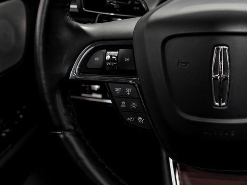 Used 2023 Lincoln Navigator Reserve image 15