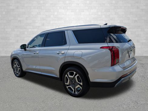 Used 2025 Hyundai Palisade SEL image 4