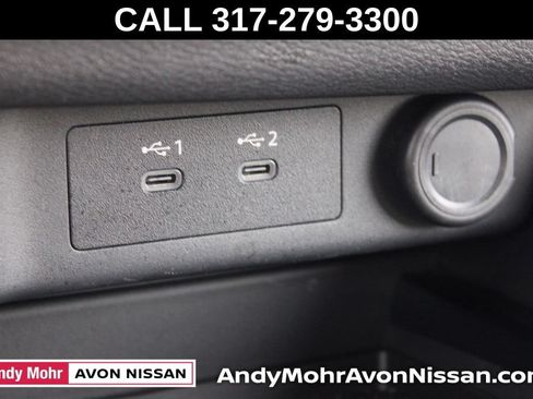 Used 2024 Nissan Rogue SV AWD/4WD image 39