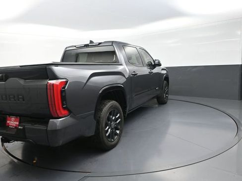 Used 2024 Toyota Tundra Platinum AWD/4WD image 72