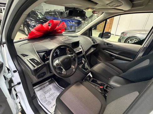 Used 2020 Ford Transit Connect XL FWD image 38