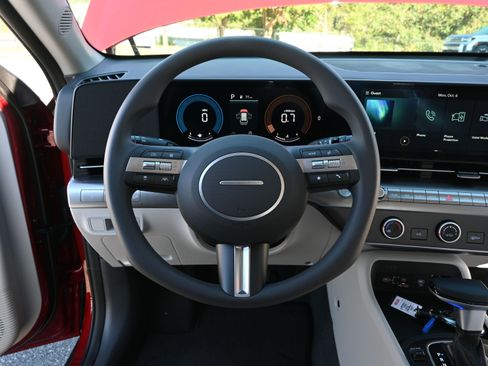 New 2026 Hyundai Kona SE image 22