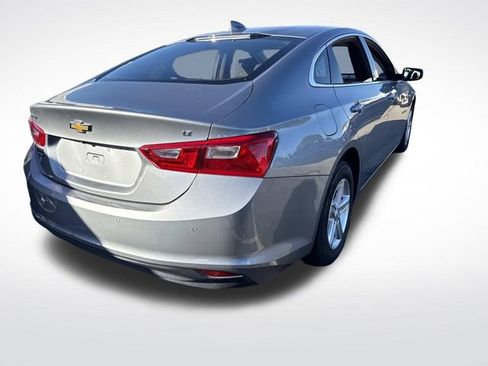 Used 2024 Chevrolet Malibu LT image 8