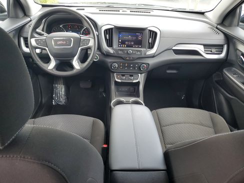 Used 2023 GMC Terrain SLE FWD image 16