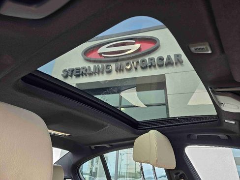 Used 2019 BMW 530i xDrive w/ Convenience Package image 13