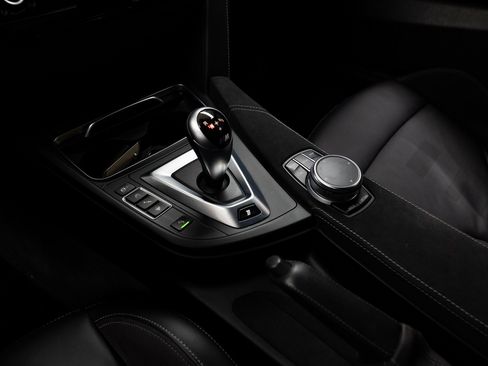 Used 2020 BMW M4 CS image 18