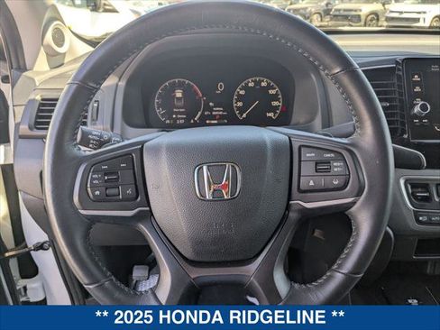 Used 2025 Honda Ridgeline Sport image 13