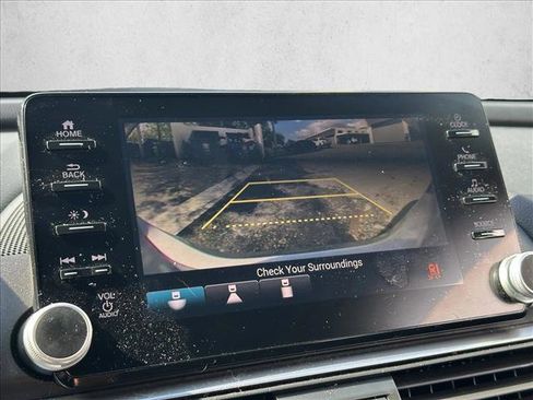 Used 2018 Honda Accord Sport image 12