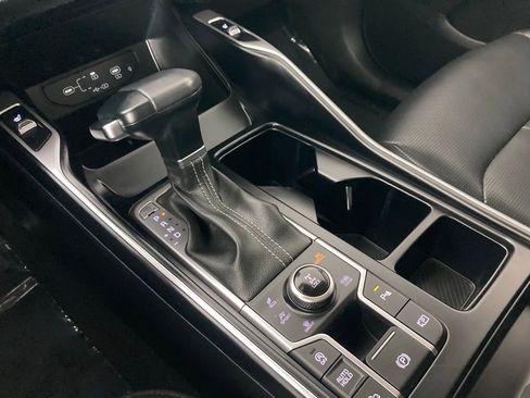 Certified 2024 Kia Sorento X-Line EX image 9