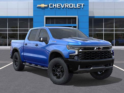New 2026 Chevrolet Silverado 1500 ZR2 w/ Dark Appearance Package image 7