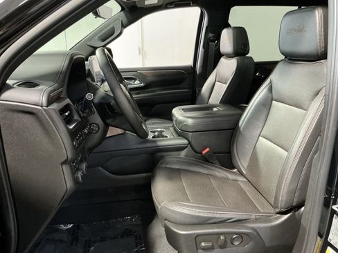 Used 2023 Chevrolet Tahoe High Country AWD/4WD image 14