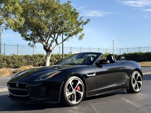 Used 2016 Jaguar F-TYPE R AWD/4WD image 10